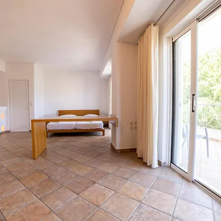 Felicia Dream House *