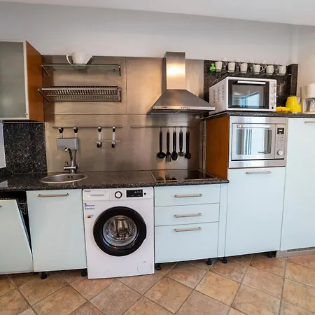 Felicia Dream House Kamena Vourla