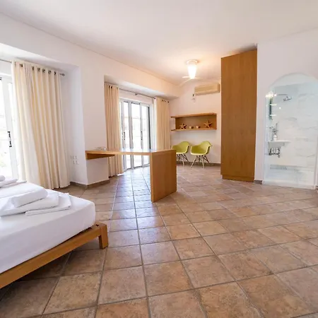 Felicia Dream House Hébergement de vacances Kamena Vourla