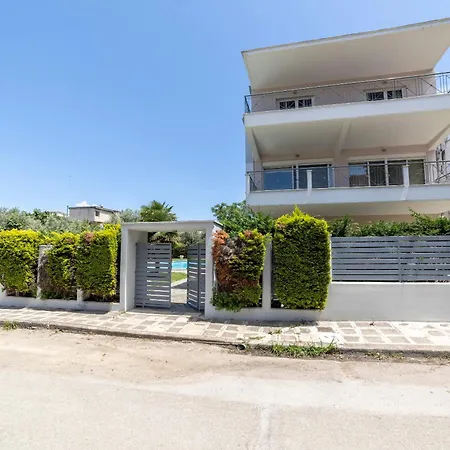 Hébergement de vacances Felicia Dream House Kamena Vourla