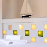 Felicia Dream House קמנה וורלה