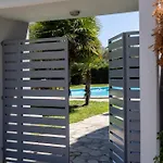 Felicia Dream House *