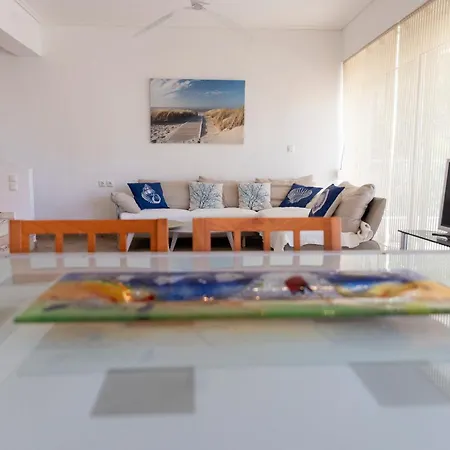 Casa de Férias Felicia Dream House Kamena Vourla