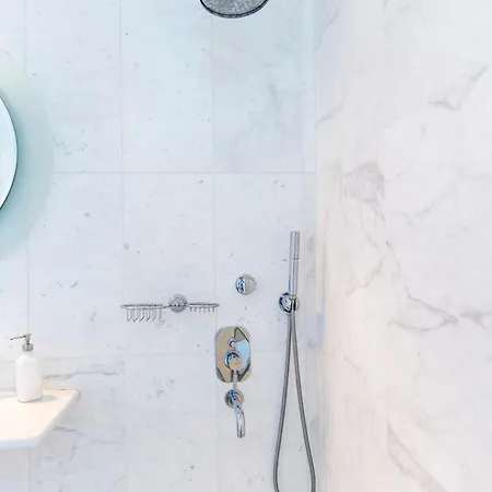 Felicia Dream House Casa de Férias Kamena Vourla