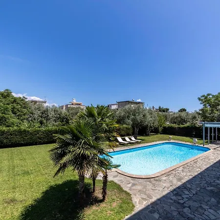 Casa de Férias Felicia Dream House Kamena Vourla