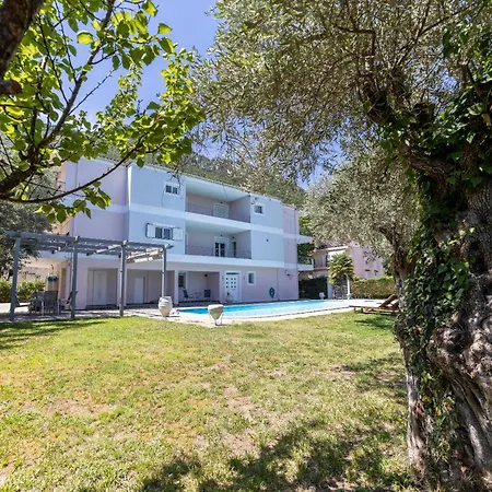 Felicia Dream House Casa de Férias Kamena Vourla