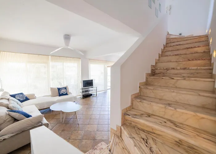 Felicia Dream House *